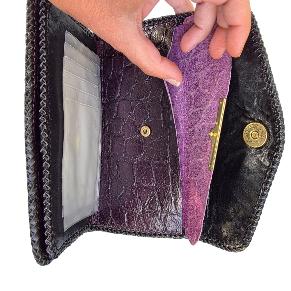 Leather Crocodile-Embossed Purple Clutch - Picture 4 of 4